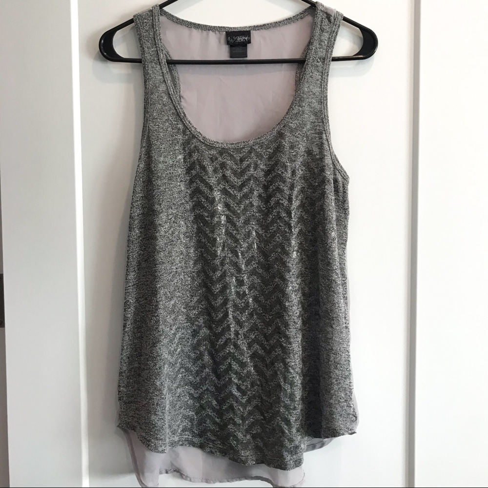 Daytrip Tank Top Gray Metallic Chevron Size Medium